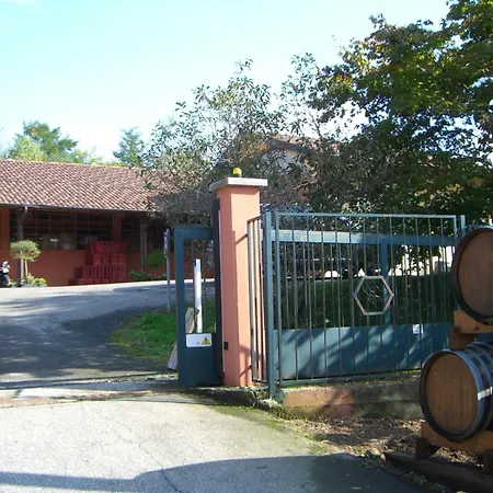 Relais Cà Nova Alloggio per agriturismo Bogogno